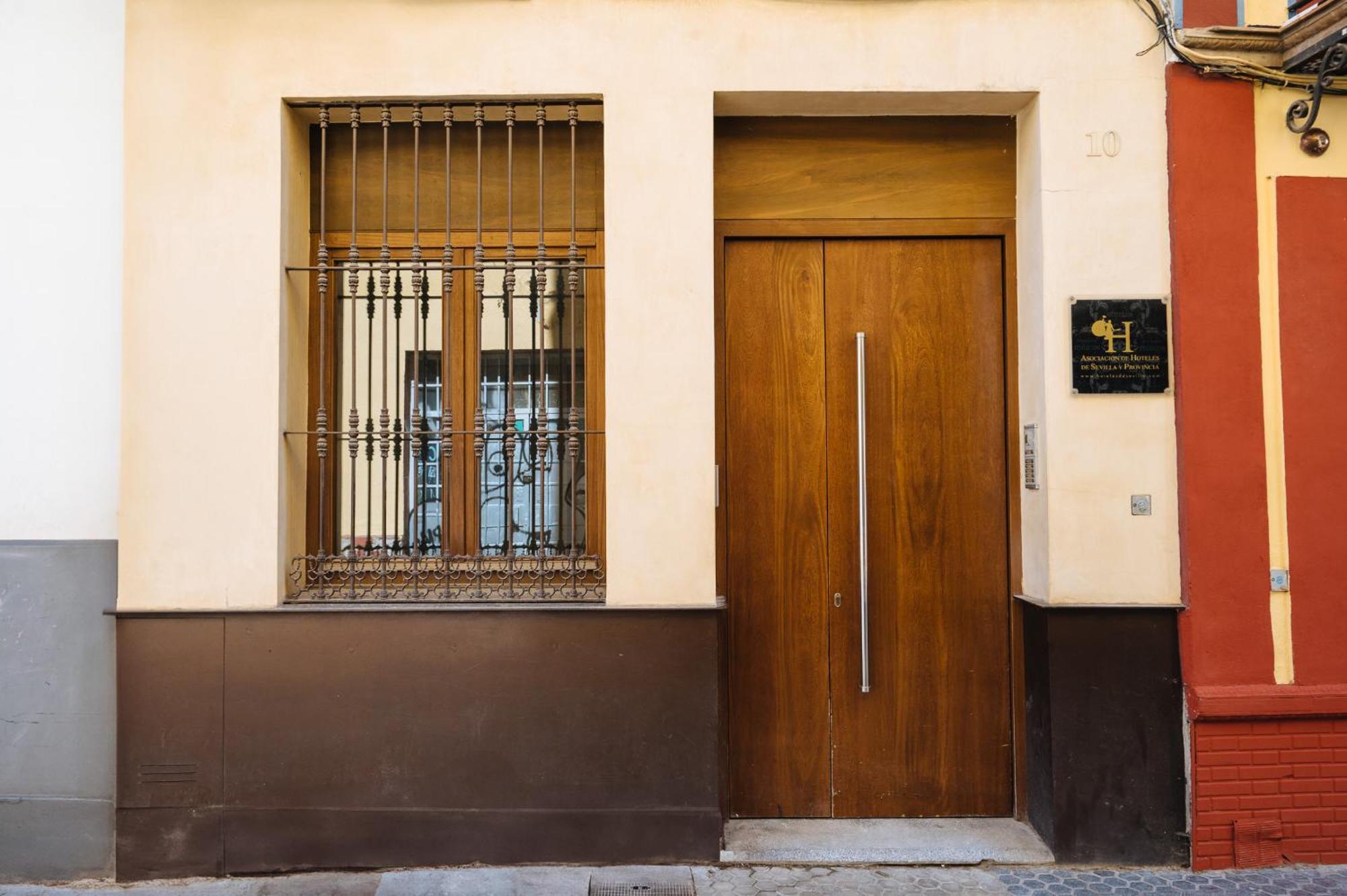 Apartamentos La Vistosona Sevilla Dış mekan fotoğraf