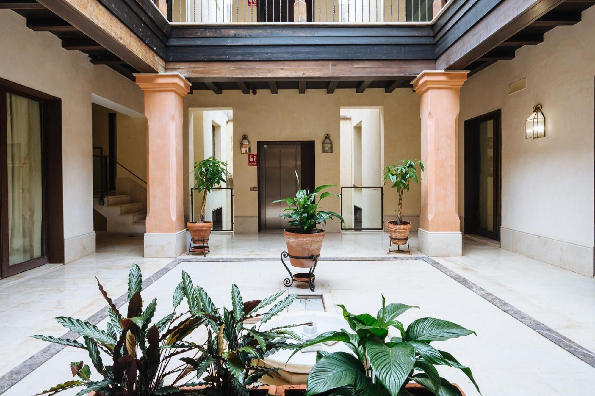 Apartamentos La Vistosona Sevilla Dış mekan fotoğraf