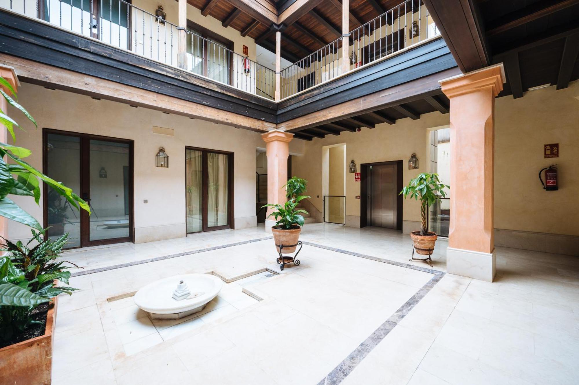 Apartamentos La Vistosona Sevilla Dış mekan fotoğraf