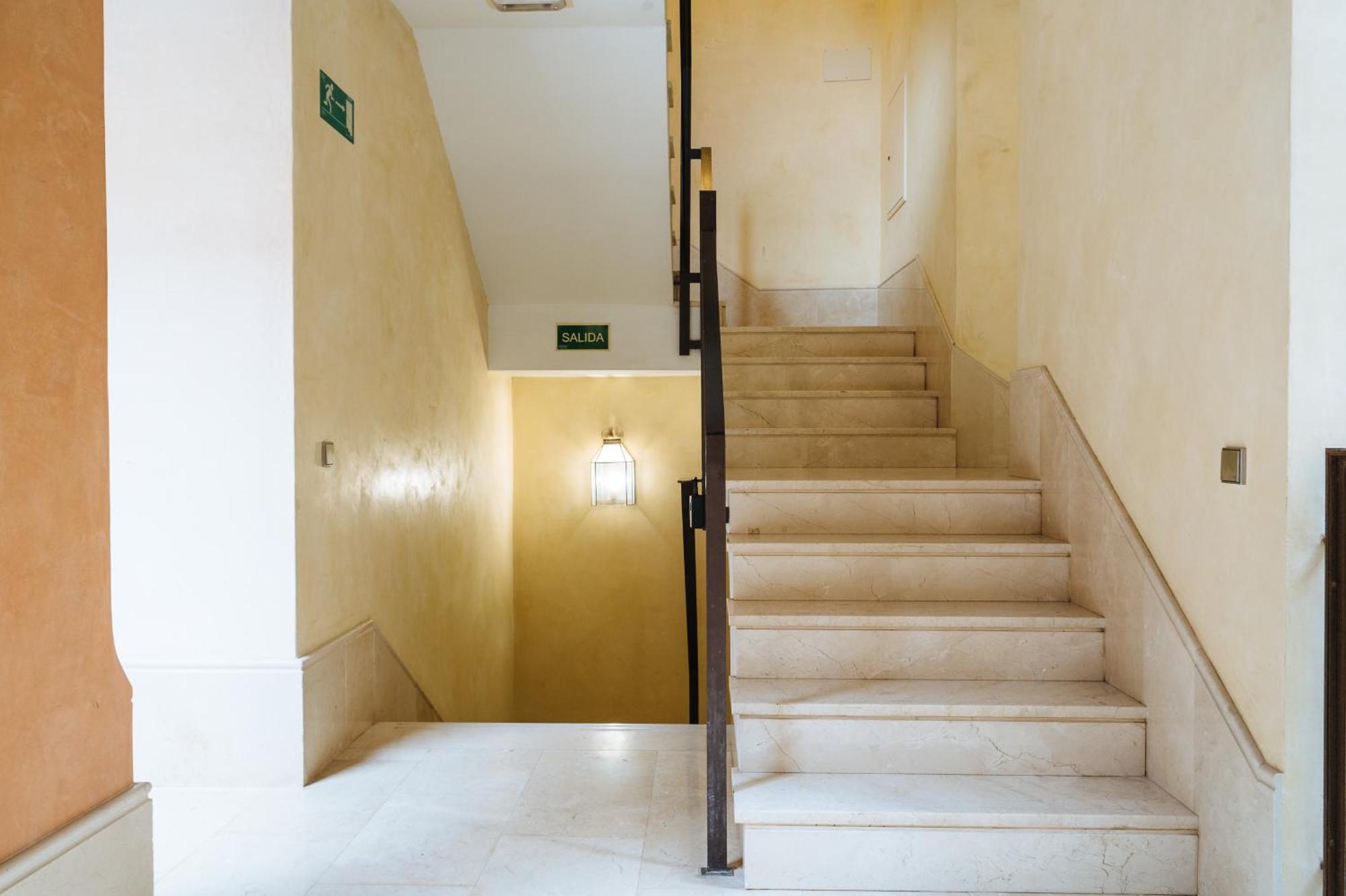 Apartamentos La Vistosona Sevilla Dış mekan fotoğraf