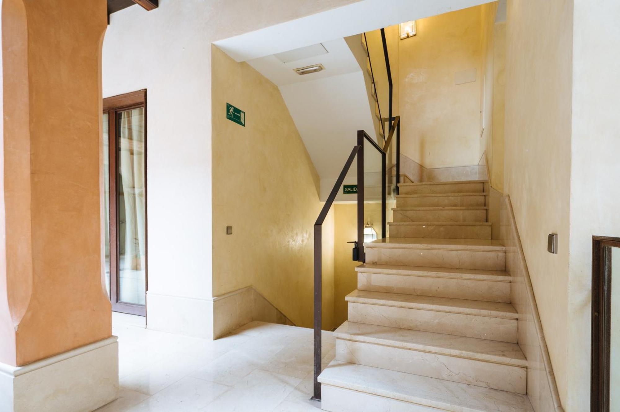Apartamentos La Vistosona Sevilla Dış mekan fotoğraf